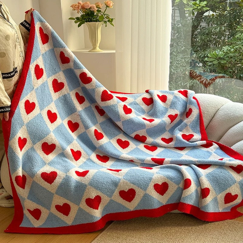 Cute Heart Checkered Throw Blanket - Soft Cozy Polyester Bed Blanket
