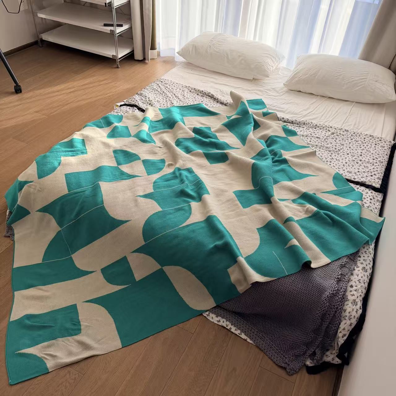 Modern Geometric Knit Throw Blanket - Lightweight Polyester Couch Blanket